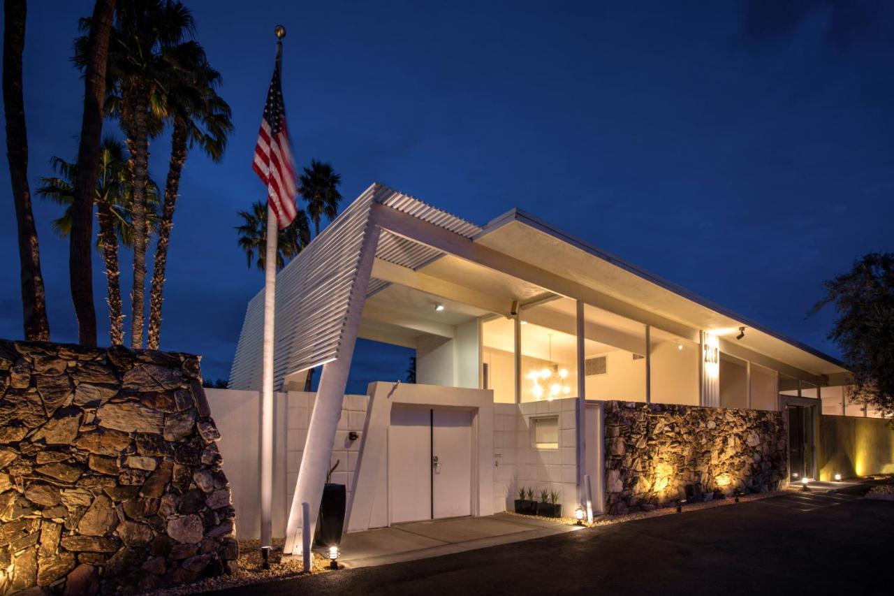 The Monkey Tree Hotel Palm Springs Exterior photo